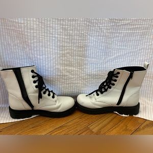 Lace up White Boots